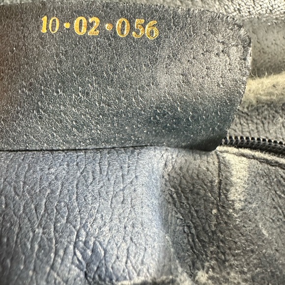 Gucci Shoulder Bag - Picture 10 of 10